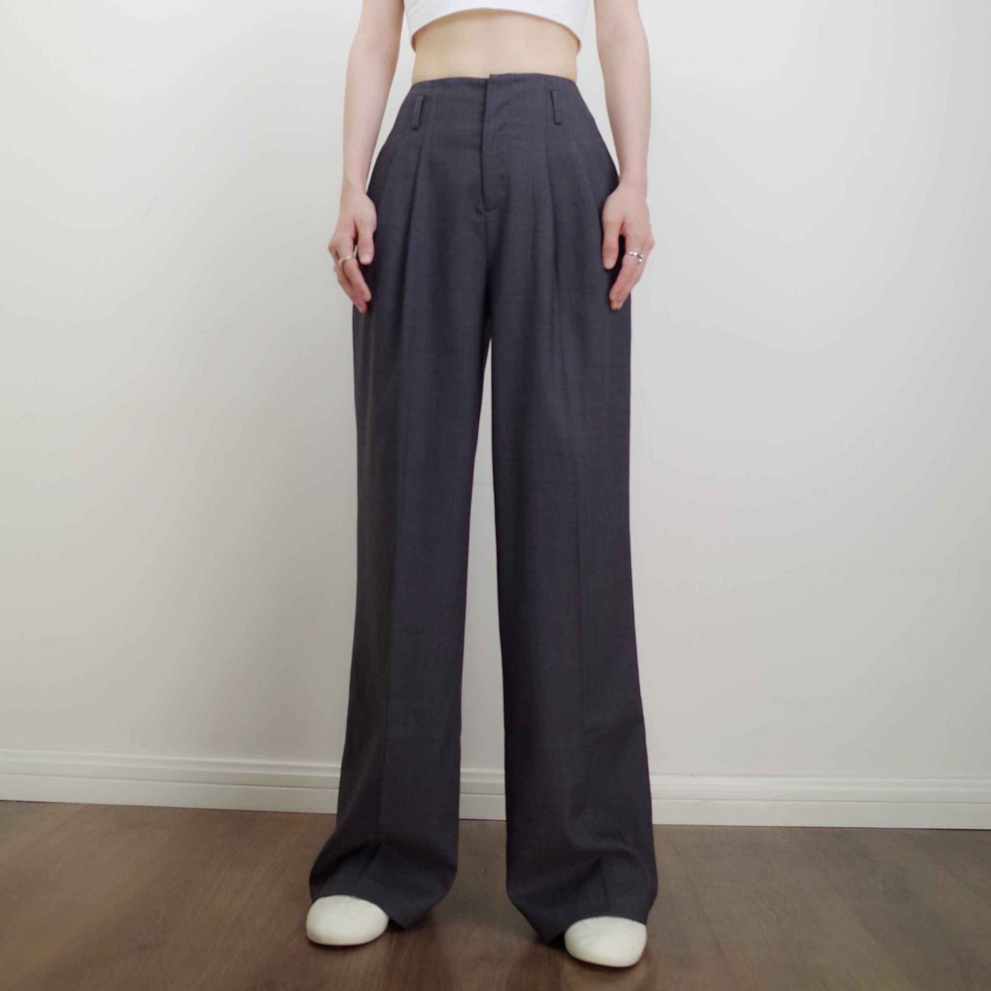 LIV WOOL BLEND TUCK STRAIGHT PANTS